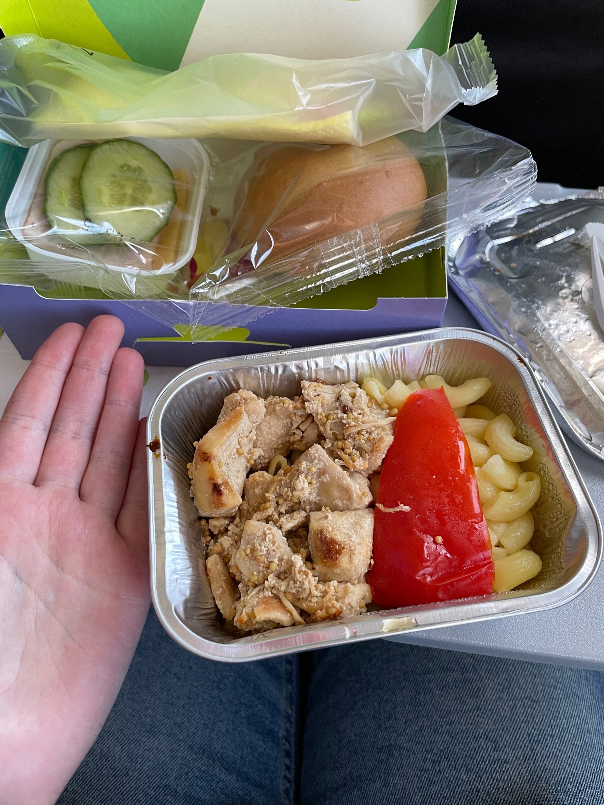 Фото Иркутск - Бангкок на S7 Airlines. Долетели отлично и кормили в целом норм.