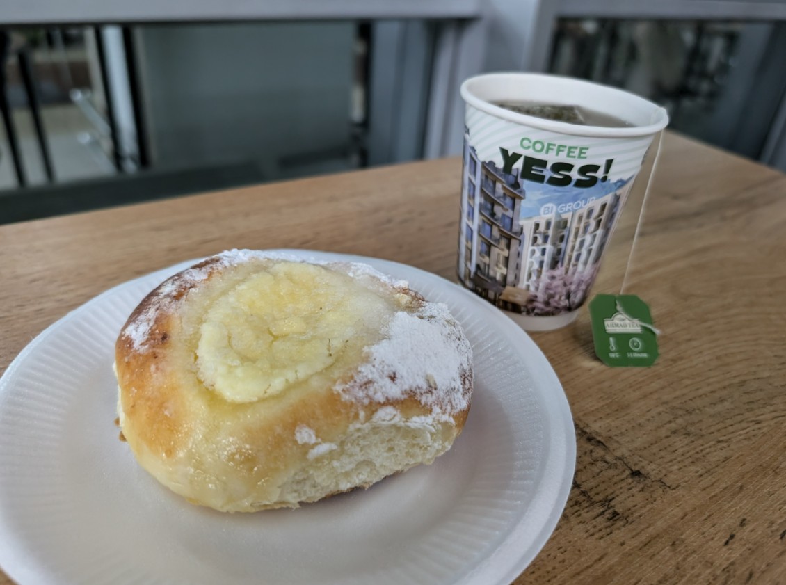 Фото Сам самолёт хороший, с розетками. Билет дешевле поезда, 9$