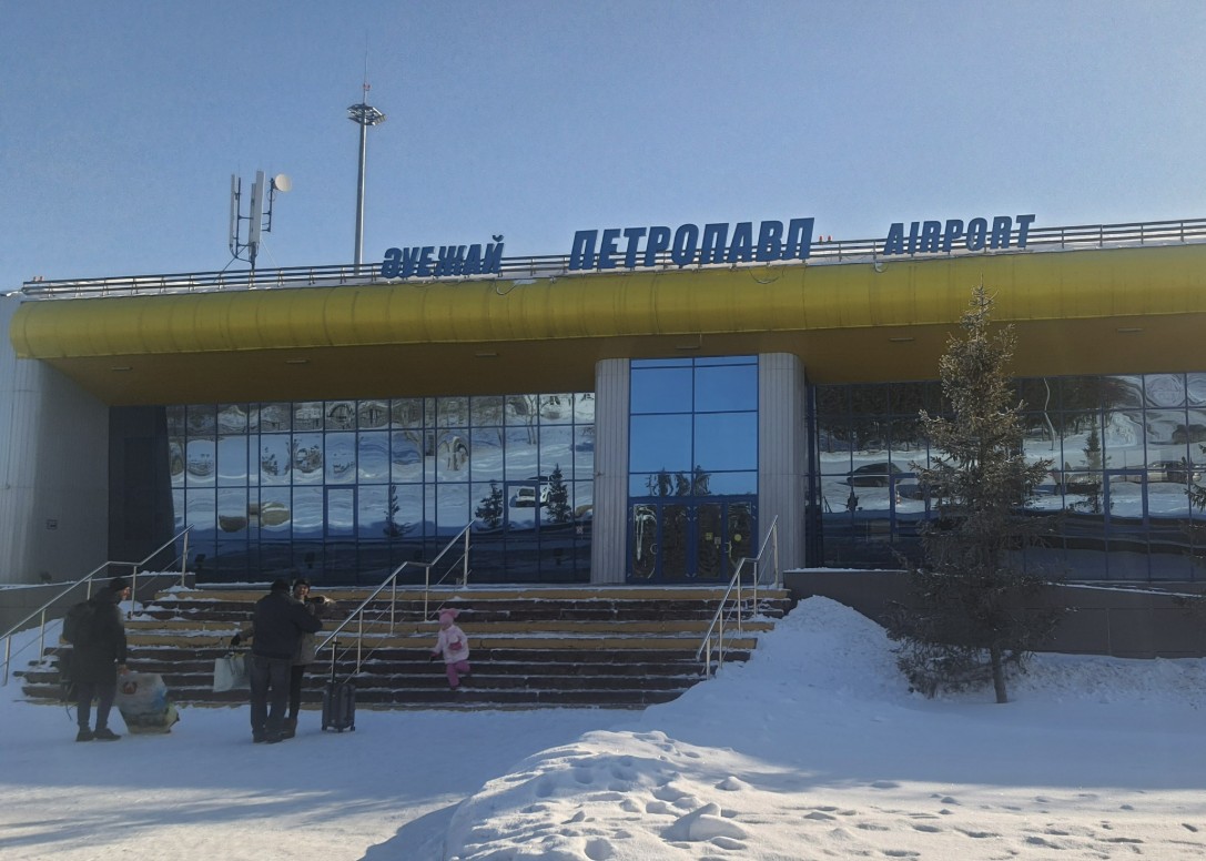 Фото Летают на относительно новых Bombardier Q400