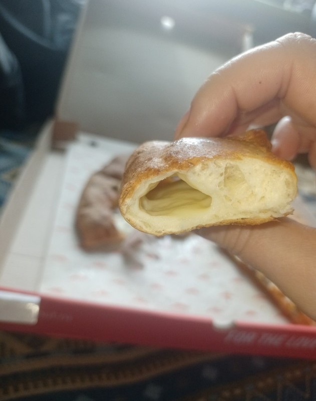 Фото 20 лет назад это была супер-вкусная пицца, а сейчас один стекающий жир