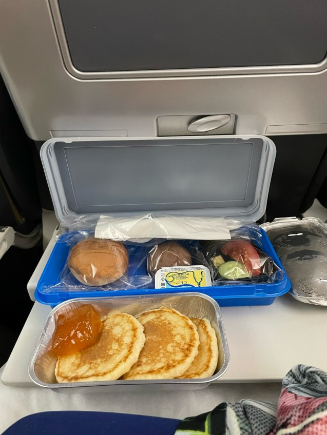 Фото Перелёт на Кубу из России Конвиасой. Чем кормят.