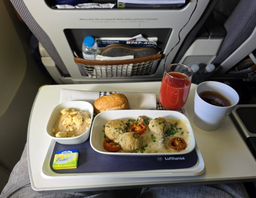 Фото Хороший добротный перелёт в Канаду немецкого качества!