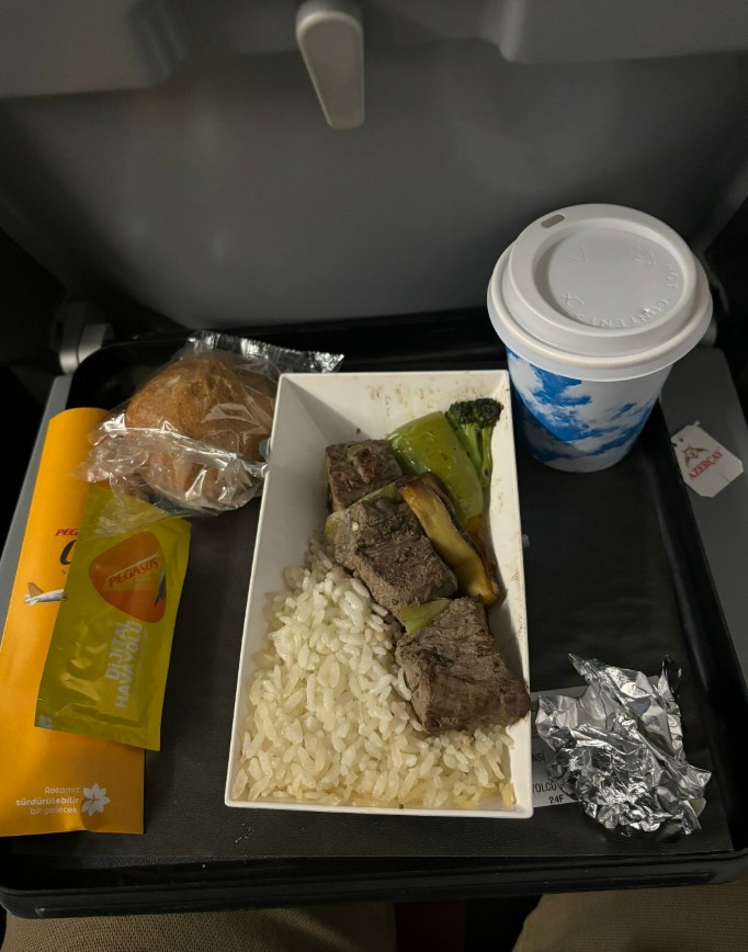 Фото Платное питание очень вкусное и горячее!