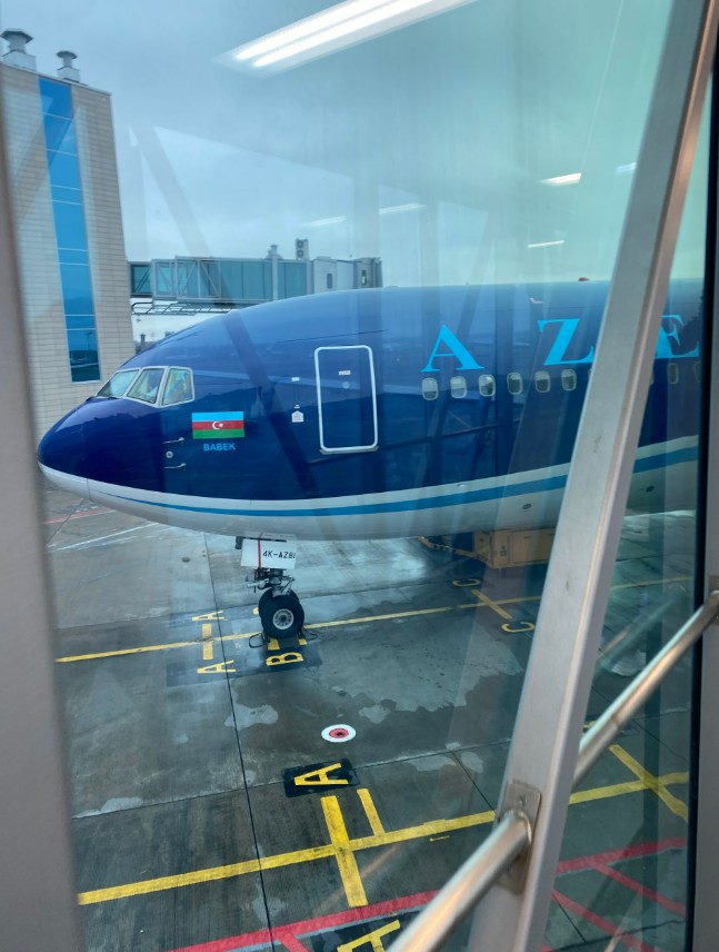 Фото Шампанское и металлические приборы!!! Прекрасный полёт!