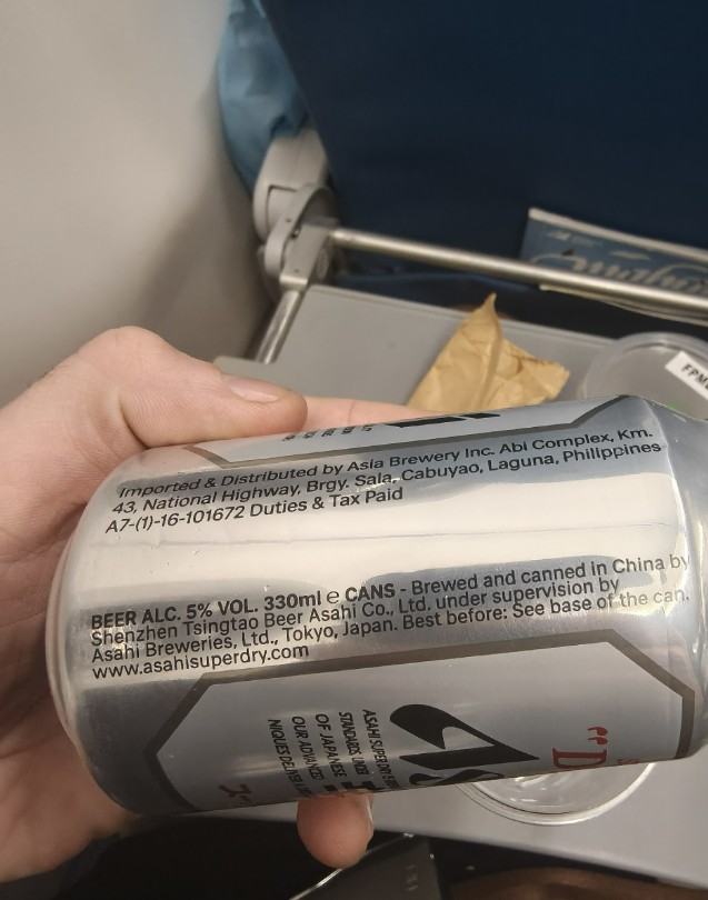 Фото Приятно удивили столовые приборы из дерева, а ещё и ассортимент алкоголя.