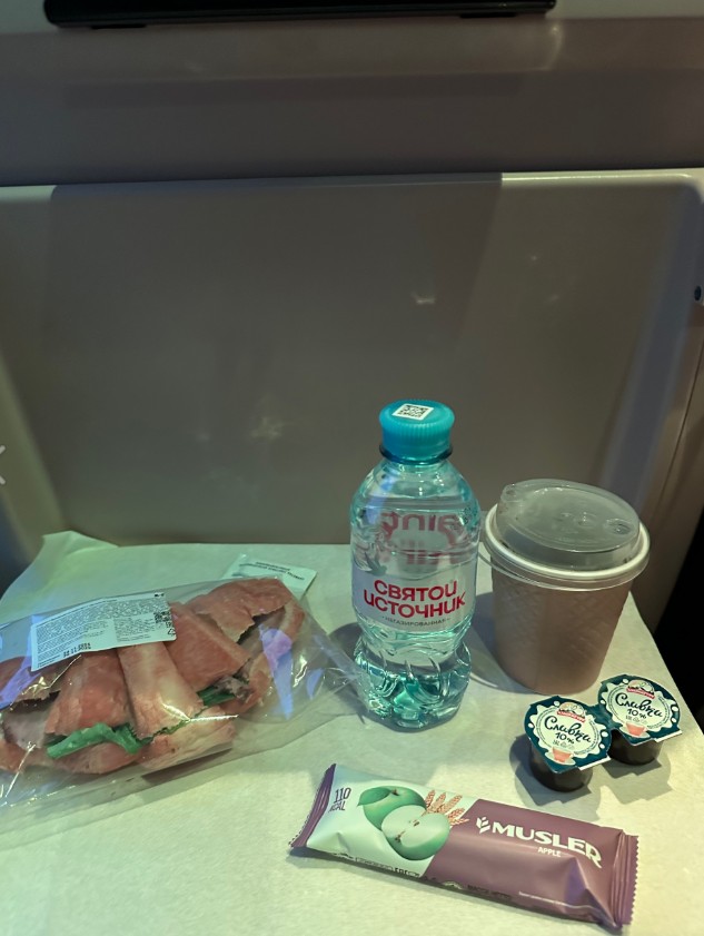 Фото Выбирайте сидения подальше от кабины машиниста.