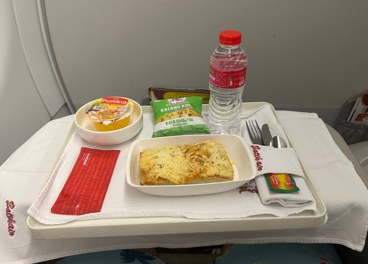 Фото Отдых с комфортом: короткий перелет бизнес-классом BATIK AIR