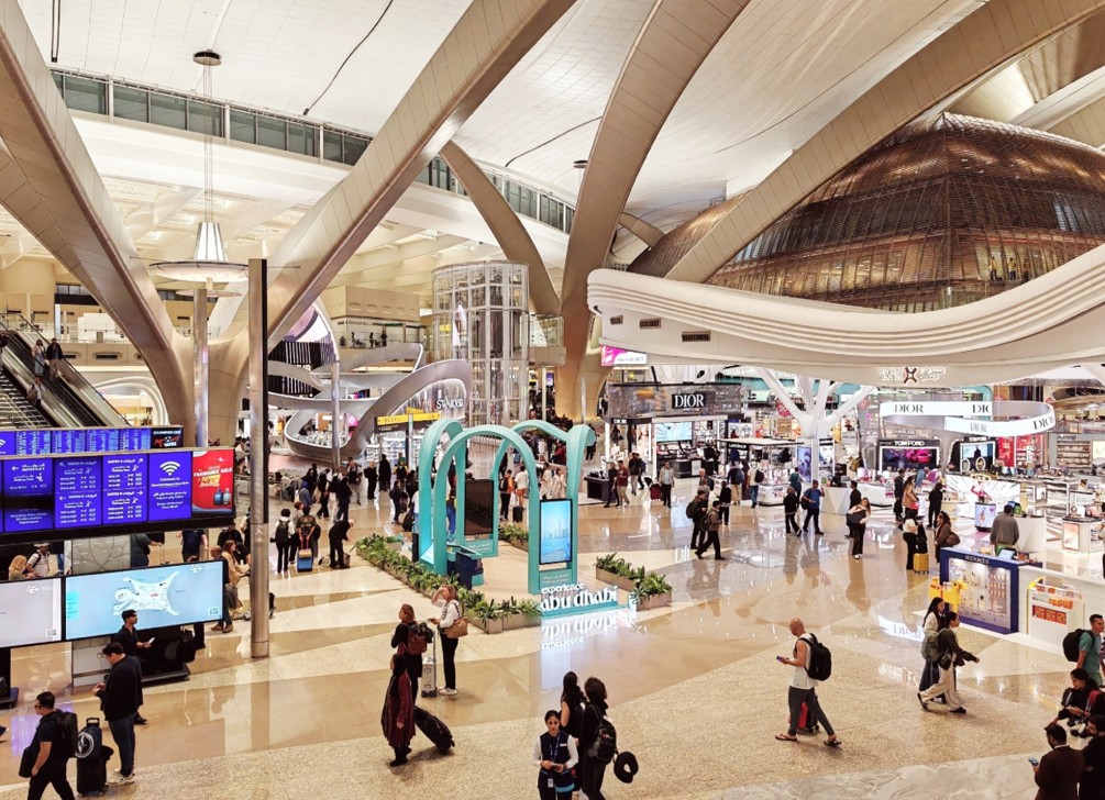 Фото Перелёт Ханой-Абу-Даби-Москва авиакомпанией Etihad Airways: комфорт и развлечения на высоте