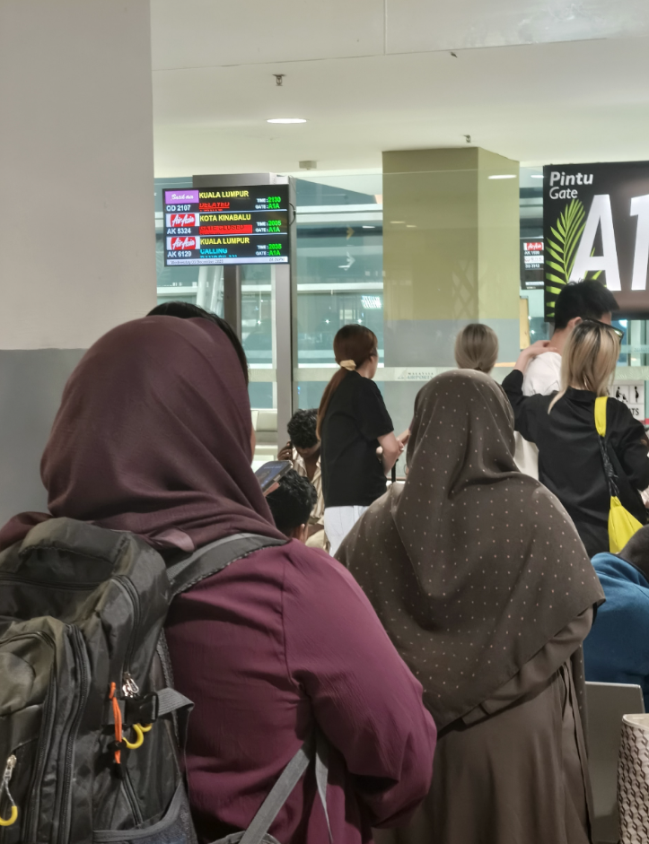 Фото Краткий отдых на пляжах Пенанга, но без питания в полёте.