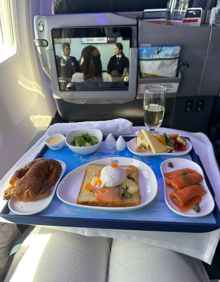 Фото Очень комфортный полет в самолете, который состоит только из бизнес-класса!