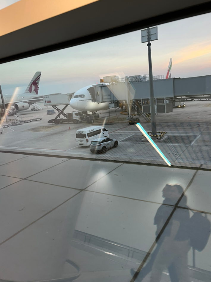 Фото Международная дружба над облаками: как языковой барьер преодолел алкоголь.