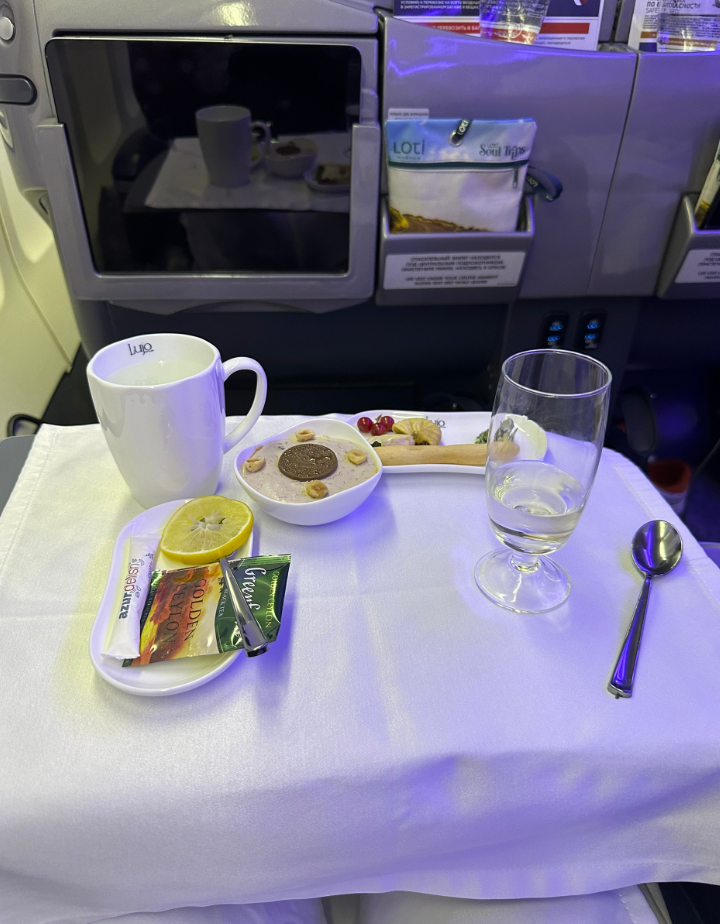 Фото Очень комфортный полет в самолете, который состоит только из бизнес-класса!