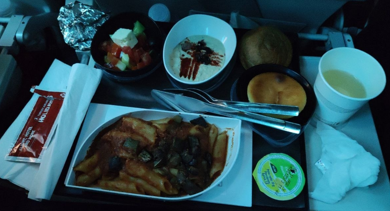 Фото У Туркишей и самолёты и полёт отличные, но панамское питание оставляет желать лучшего.