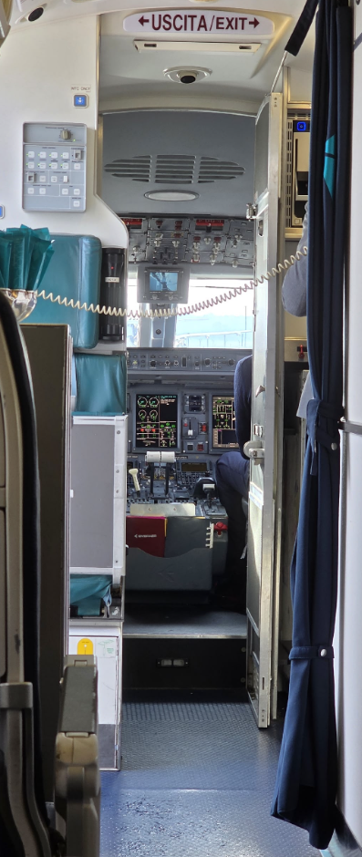 Фото Короткий перелёт из Германии в Геную. Всё ок!