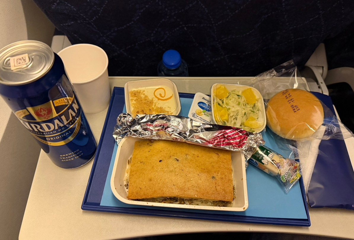 Фото Из Баку в Москву на AZAL. Впечатления хорошие.