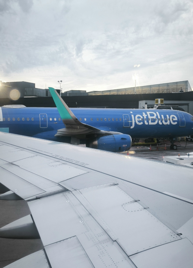 Фото Рейс JetBlue на остров Сен-Мартен из США. Питание на борту.